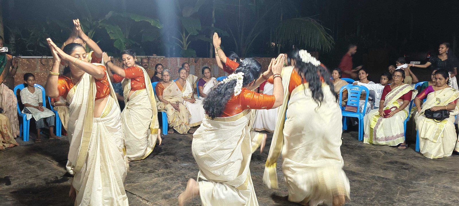 Maveli Friends Club Onam Celebration Moment 11 in Ichilampady village, Kadaba Taluk, Dakshina Kannada