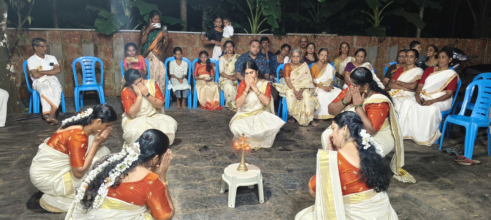 Maveli Friends Club Onam Celebration Moment 15 in Ichilampady village, Kadaba Taluk, Dakshina Kannada