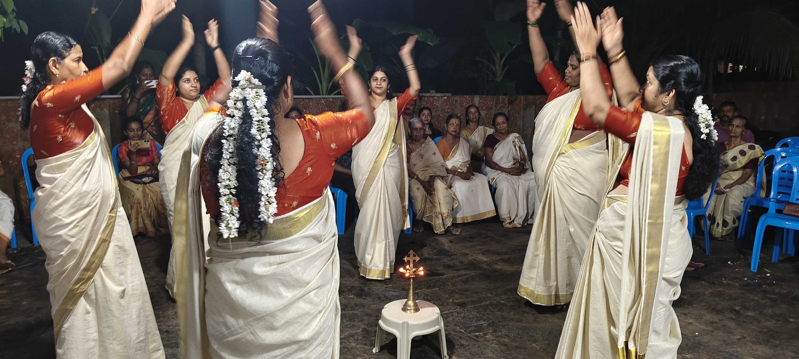 Maveli Friends Club Onam Celebration Moment 17 in Ichilampady village, Kadaba Taluk, Dakshina Kannada